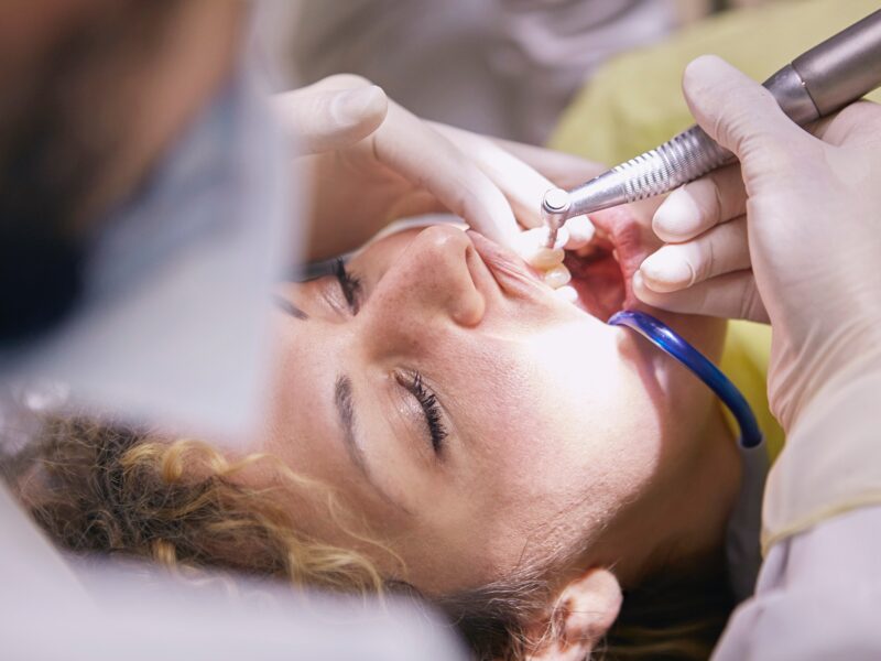 What You Must Know About Dental Implant Complications and Failure